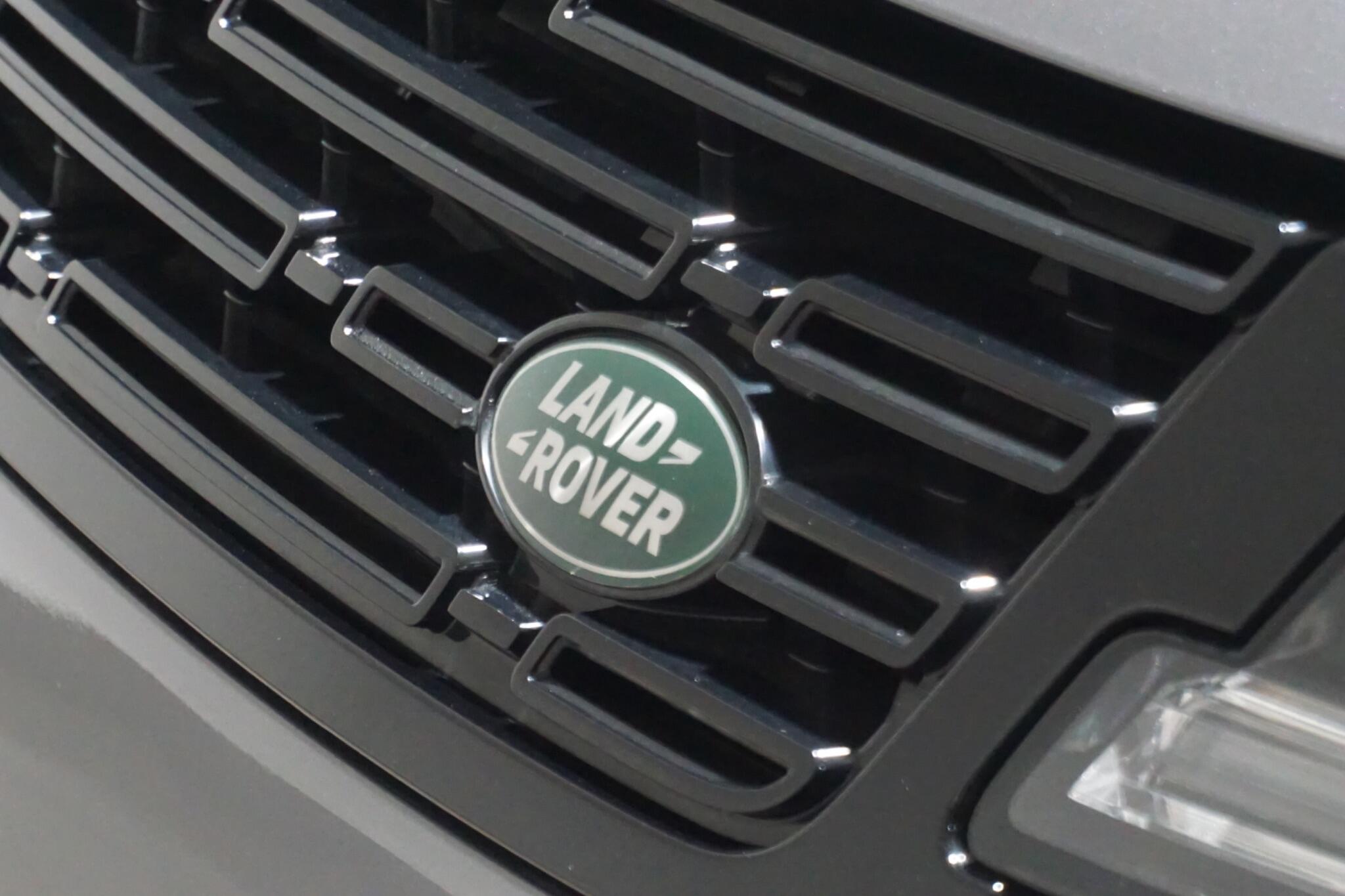 Land Rover Range Rover Sport 3.0 D300 MHEV Dynamic SE SUV 5dr Diesel Auto 4WD Euro 6 (s/s) (300 ps)